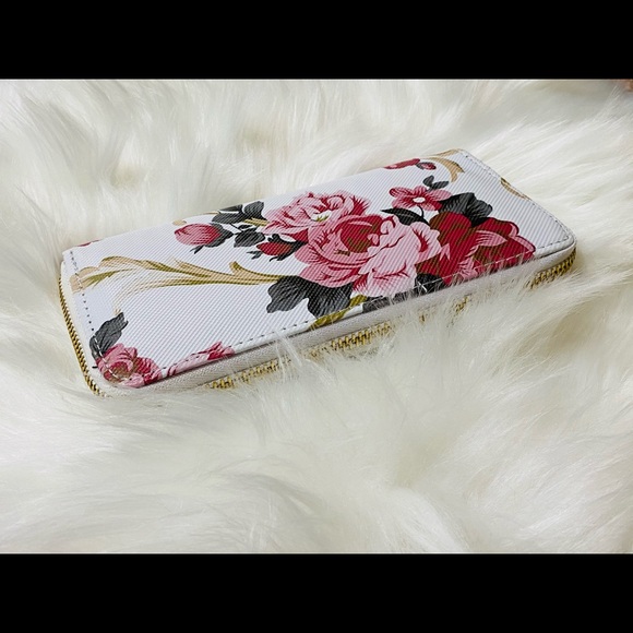 Wallet - Picture 2 of 3